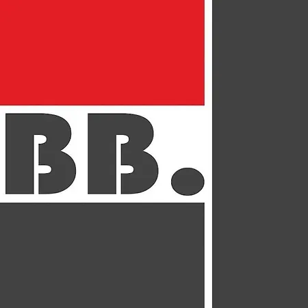 In Pula With Swimming Pool Nyaraló